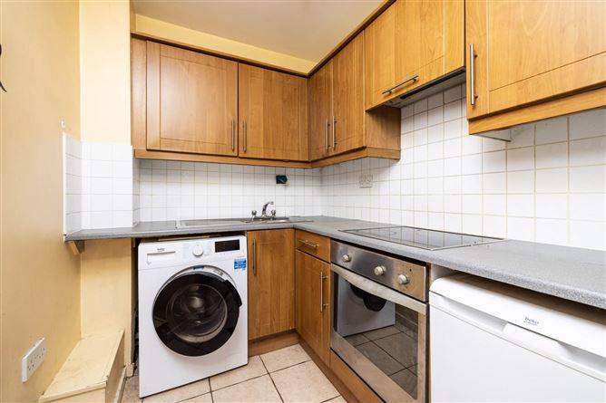 Apt 106 Block I, Bellevue, Islandbridge, Dublin 8, historical listing image 5