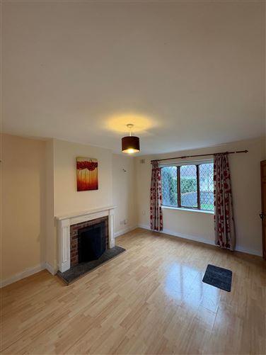 17, Willow Wood View, Dublin 15, historical listing image 5