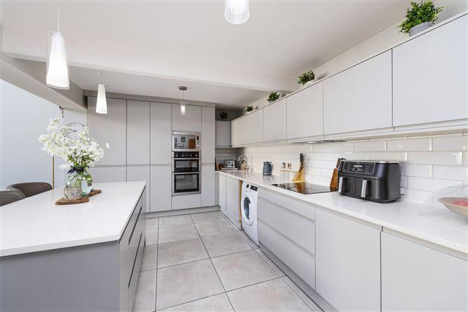39, Saint Pappin Green, Dublin 11, historical listing image 2