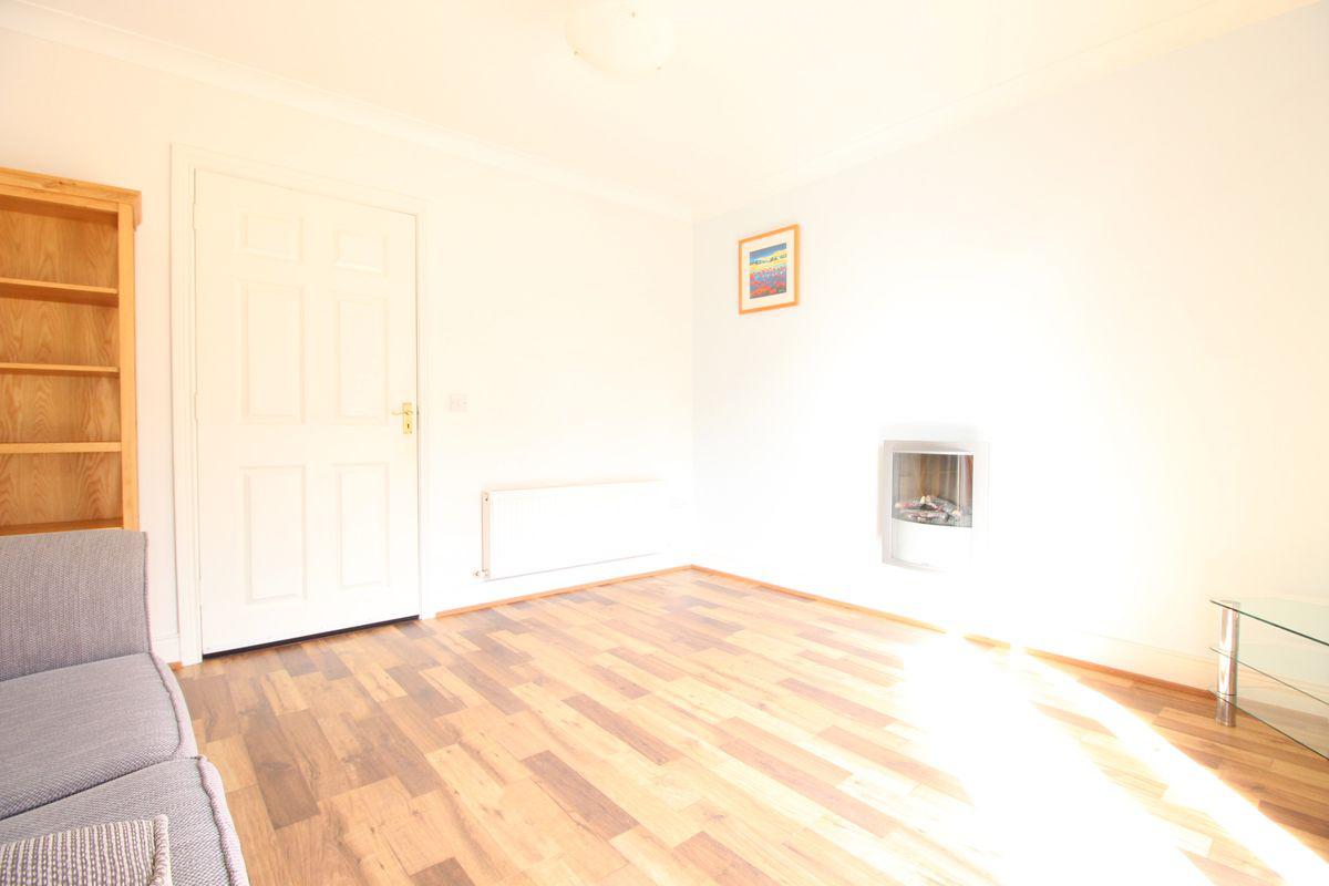 154 Shawbridge, Chambers Park, Kilcock, Co. Kildare, historical listing image 4