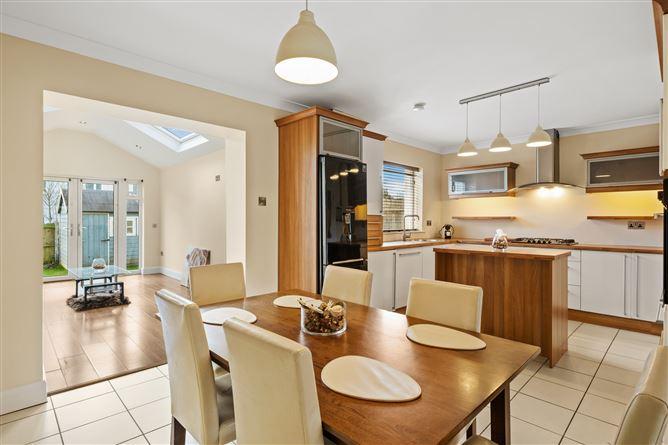 106 Dun Eoin, Carrigaline, Cork, historical listing image 3