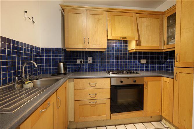 15a, Willow Court, Dublin 18, historical listing image 6