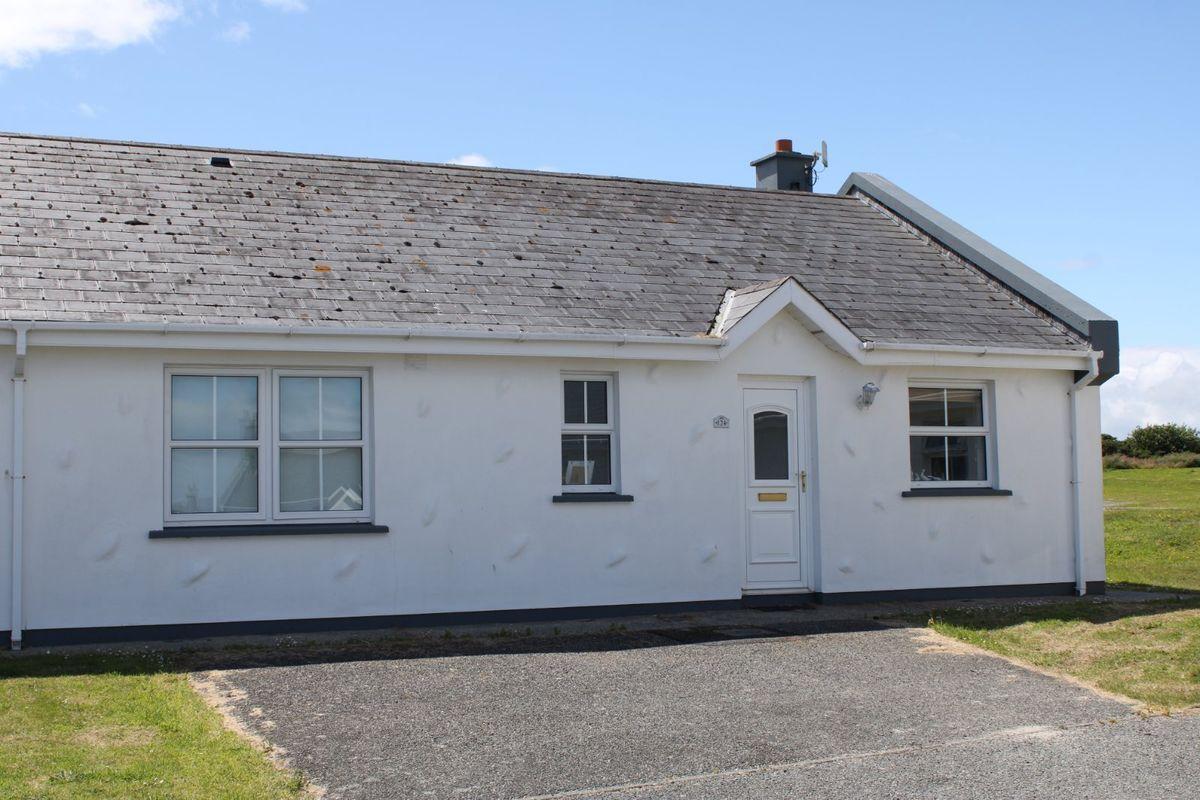 124 St. Helen's Village, KIlrane, Rosslare Harbour, Co. Wexford, Y35TY04, historical listing image 1