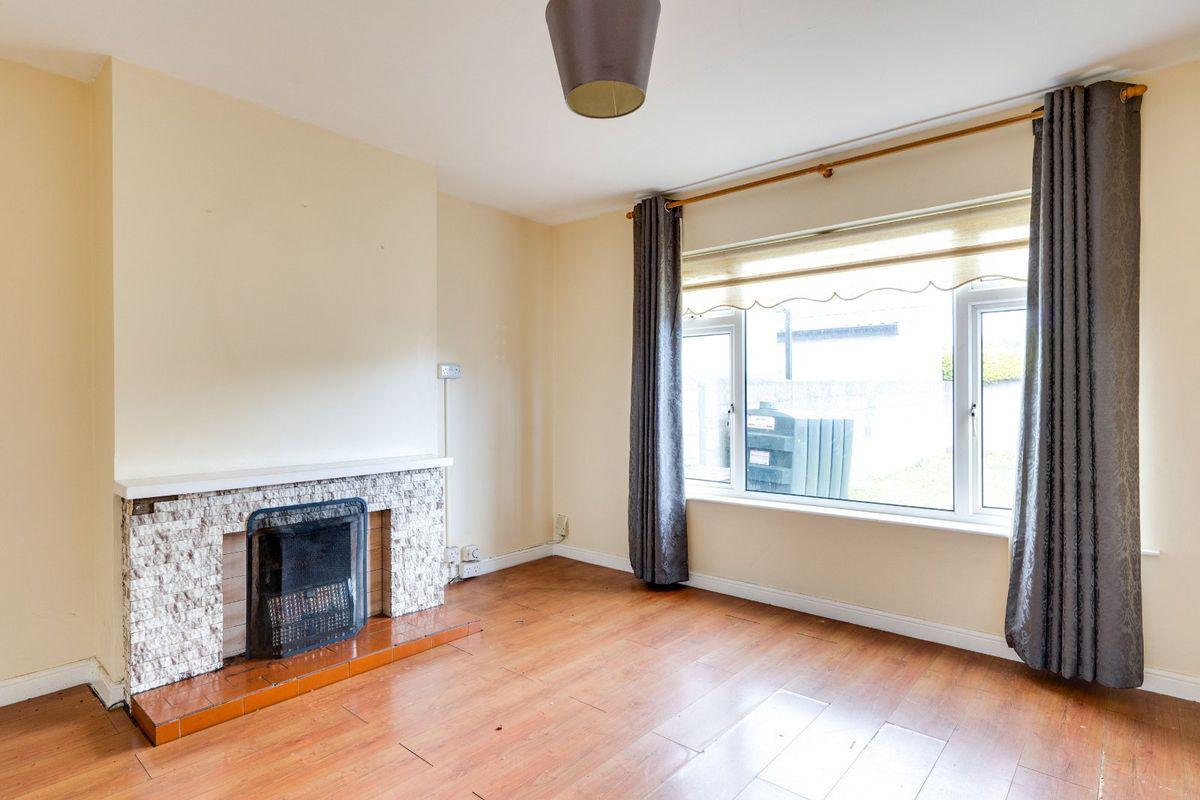 30 Elm Mount Road, Beaumont, Dublin 9, historical listing image 5