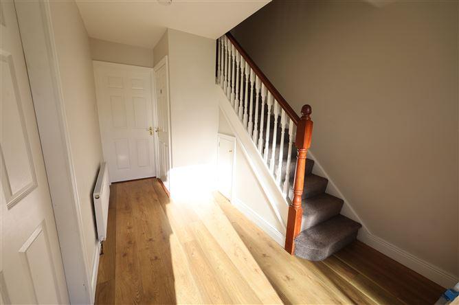 11 Heatherfield, Carrigaline, Cork, historical listing image 2