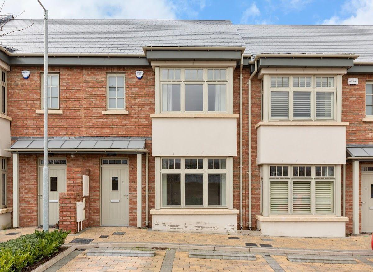 11 The Court, Hazelbrook Square, Churchtown, Dublin 14, historical listing image 1