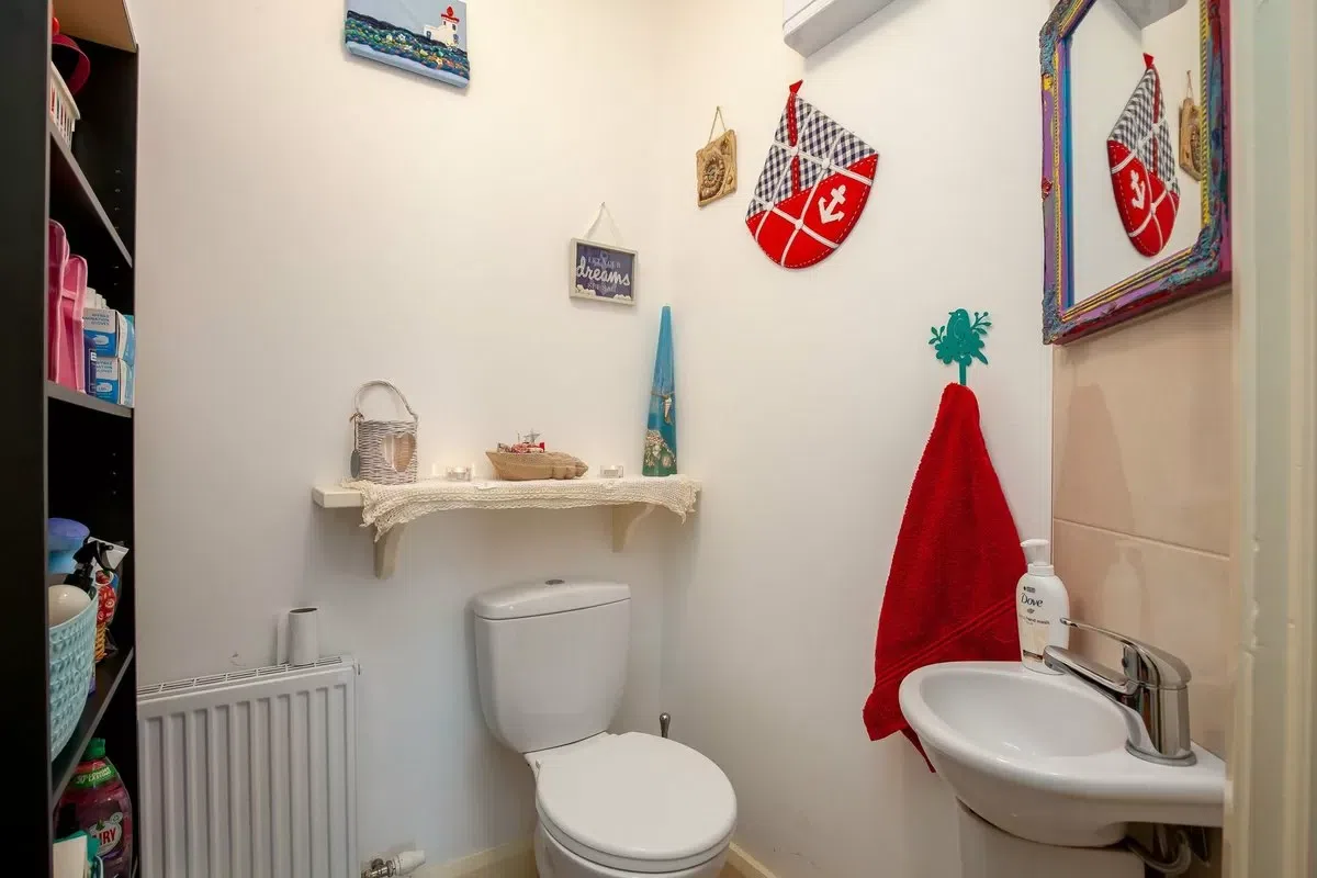 19 Castleland, Park Way, Balbriggan, Dublin, historical listing image 6