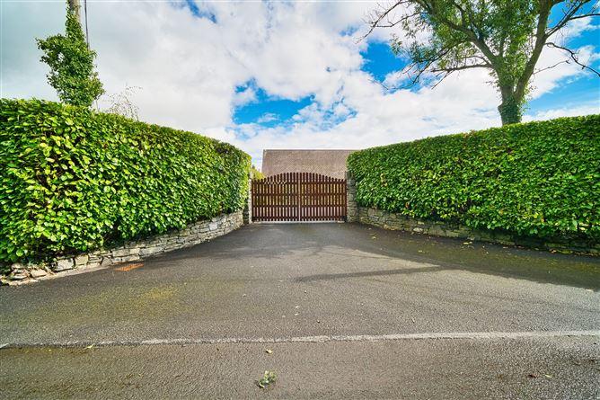 Ashleaf, Brownstown, Newcastle, Dublin, historical listing image 3