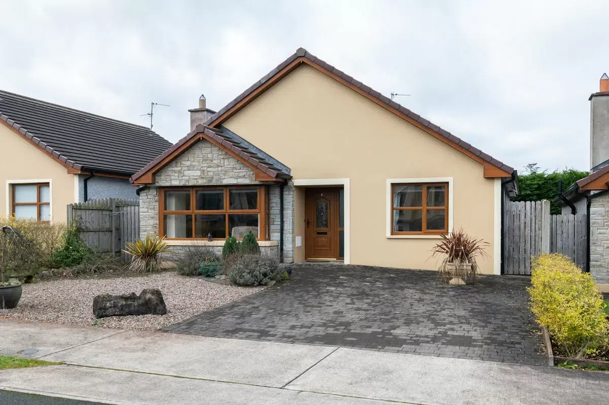 3 Carraig Beag, Cootehill Road, Cavan, Co. Cavan, historical listing image 1