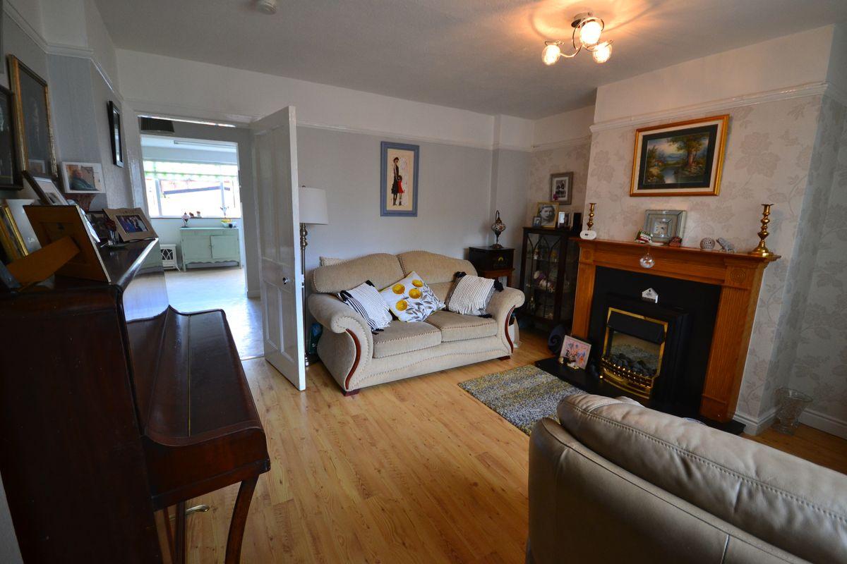 3 Mayfield Terrace, Ballinteer, Ballinteer, Dublin 16, D16EE71, historical listing image 2