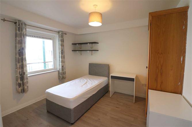 Apartment 18, The Plaza, Galway City, Co. Galway, H91AE28, historical listing image 5