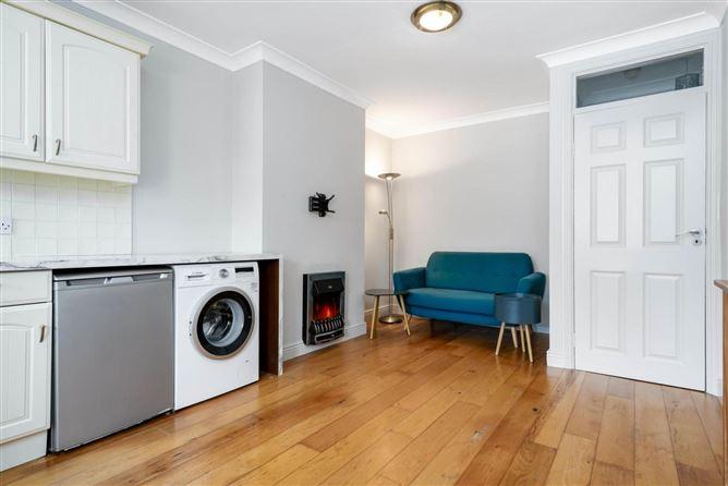 Apartment 6 Belgrave Court, Mountpleasant Avenue Upper, Ranelagh, Dublin 6, historical listing image 3