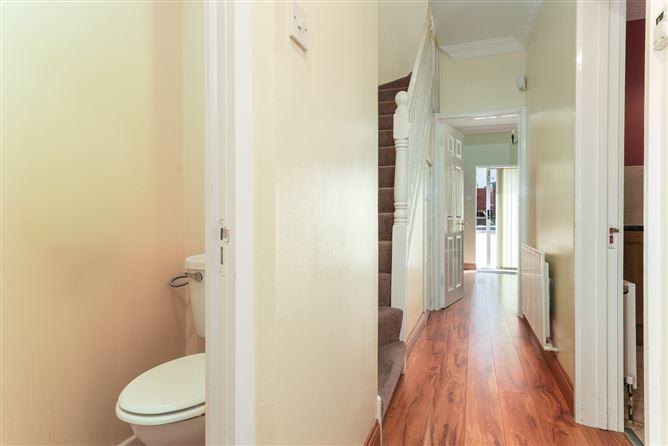 8 Monastery Gate Green, Clondalkin, Dublin 22, historical listing image 3