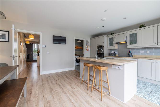 35, Knightsgate Crescent, Co. Dublin, historical listing image 5