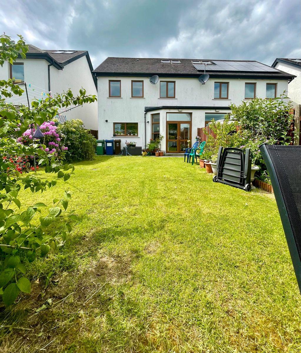 14 Oak Hill, Moate, Co. Westmeath, historical listing image 4