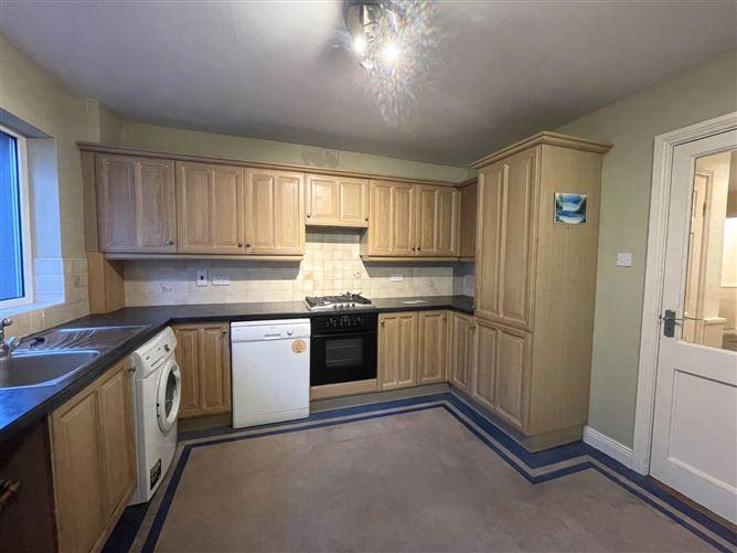 32 Harbour View, Westport, Co Mayo, F28E201, historical listing image 3