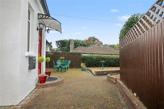 15, Saint Vincent S Park, Co. Cork, historical listing image 4