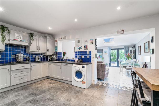 26 Castle Farm, Shankill, Dublin 18, historical listing image 5