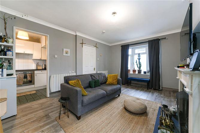 9, Cavalry Row, Dublin 7, historical listing image 6