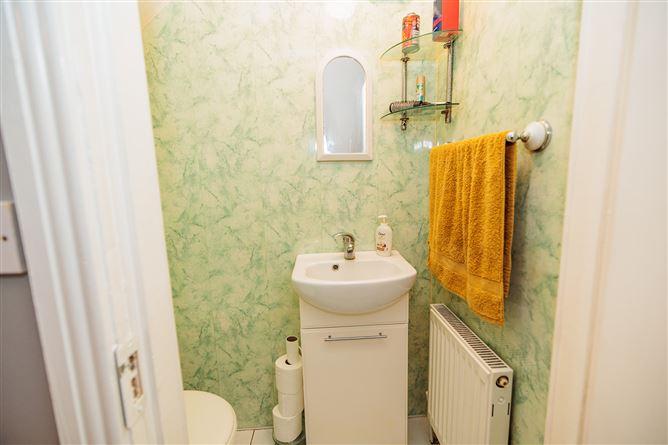 9 Troysgreen, Green Street, Kilkenny, Kilkenny, historical listing image 4