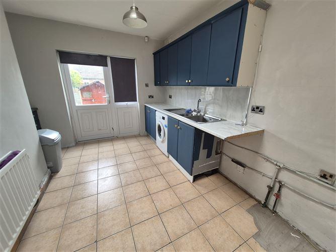 105 Pearse Park, Drogheda, Louth, historical listing image 4