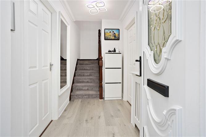 13 Bishops Orchard, Tyrrelstown, Dublin 15, historical listing image 2