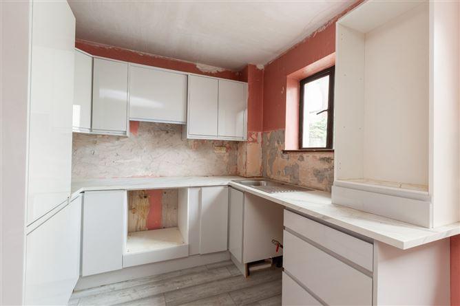 25 Montpelier Hill, Arbour Hill, Dublin 7, historical listing image 3