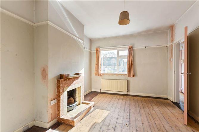 6, Shelton Gardens, Dublin 12, historical listing image 2