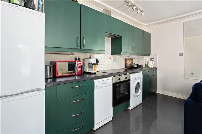 10 The Spinnaker, Aran Quay, Dublin 7, historical listing image 4