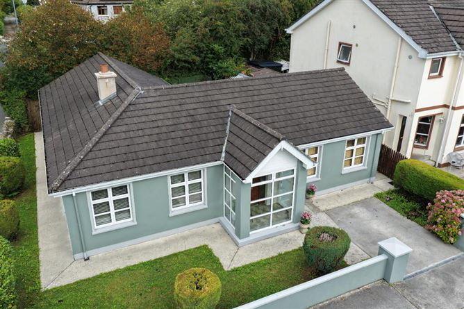 1 Mount Temple, Summerhill, Carrick-On-Shannon, Leitrim, historical listing image 4