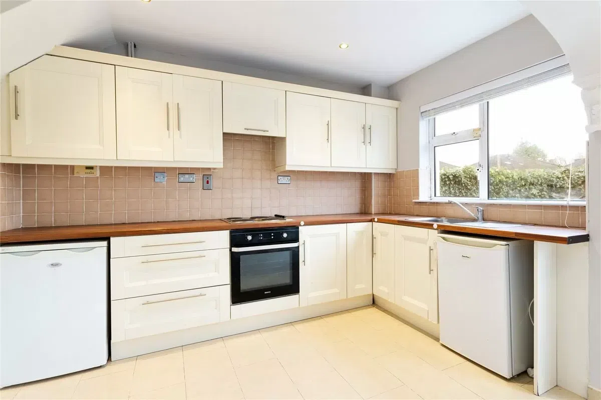 28 Ashfield Park, Clonsilla, Dublin 15, historical listing image 3