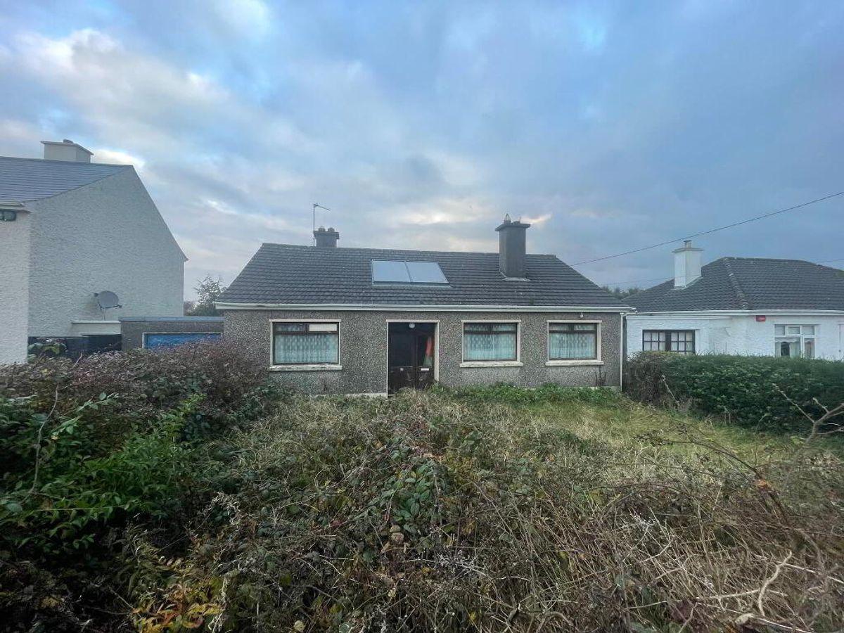 Knockroe, Castlerea, Roscommon, historical listing image 1