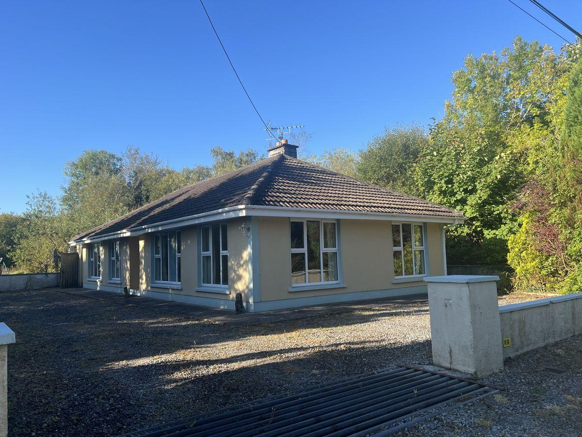 Knockaunkeel, Milltown, Co. Galway, H54WC81, historical listing image 1
