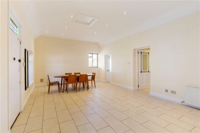 7 Estate Cottages, Shelbourne Road, Ballsbridge, Dublin 4, D04V4Y8, historical listing image 2