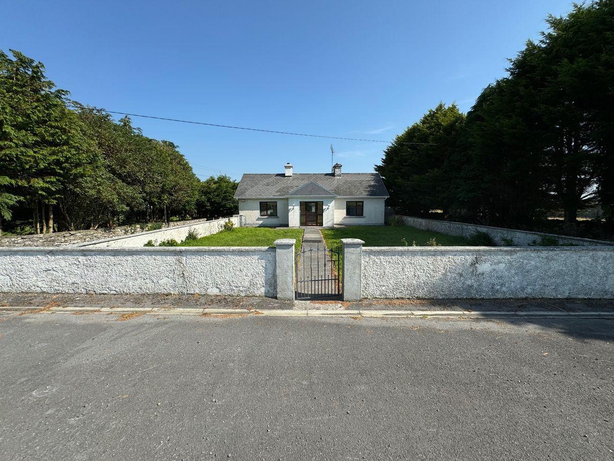 Ballyhenry, Shrule, Co. Mayo, H91YNH0, historical listing image 5