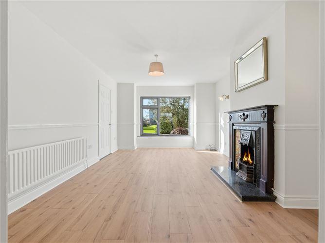 13 Castlefield Manor, Kilalla Road, Ballina, Co. Mayo, historical listing image 5