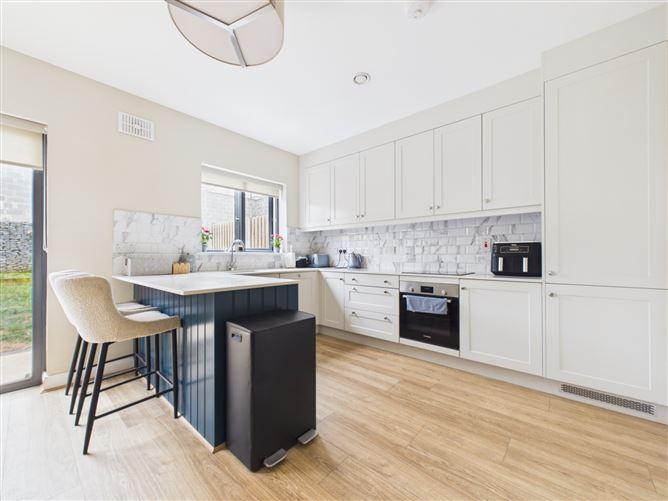 5 Rockview Rise, Portlaoise, Co. Laois, historical listing image 6