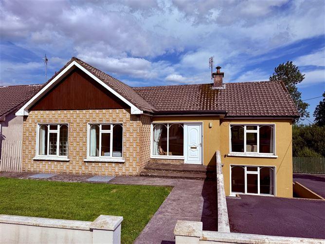 House, Apartment and Site, 86 Curragh, Castlebar, Co. Mayo, historical listing image 2