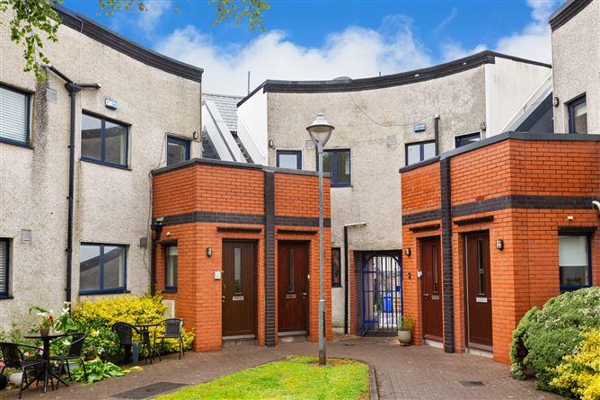 7 Brookview Court, South Quay, Arklow, Co. Wicklow, historical listing image 1