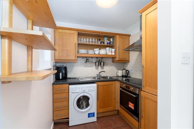 Apartment 13, GRIFFITH HALL, Glandore Road, Drumcondra, Dublin 9, historical listing image 6