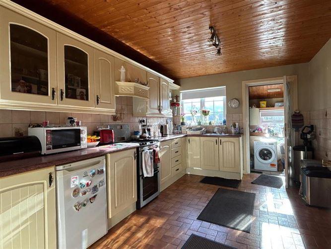 6, Saint Finnan S Avenue, Co. Tipperary, historical listing image 6