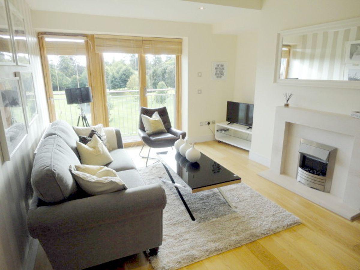 7 Willow Lodge, Farmleigh Avenue, Farmleigh Woods, Castleknock, Dublin 15, historical listing image 6