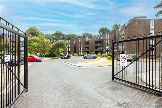 Apt 16 Milltown Grove , Dundrum, Dublin 14, historical listing image 2