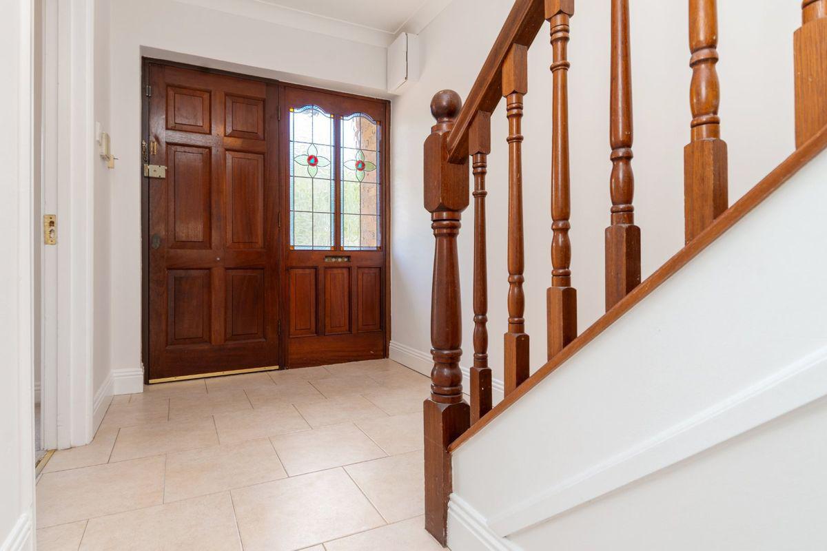 113 Stonepark Abbey, Rathfarnham, Dublin 14, historical listing image 2