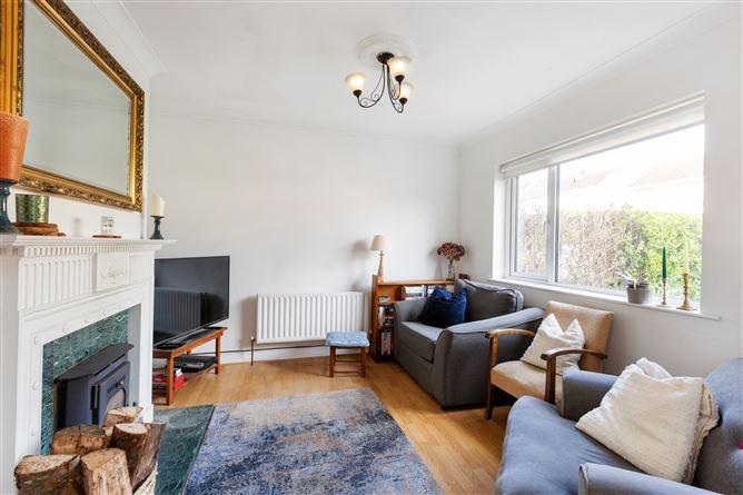 5 Bayview Close, Kilcoole, Co. Wicklow, historical listing image 3