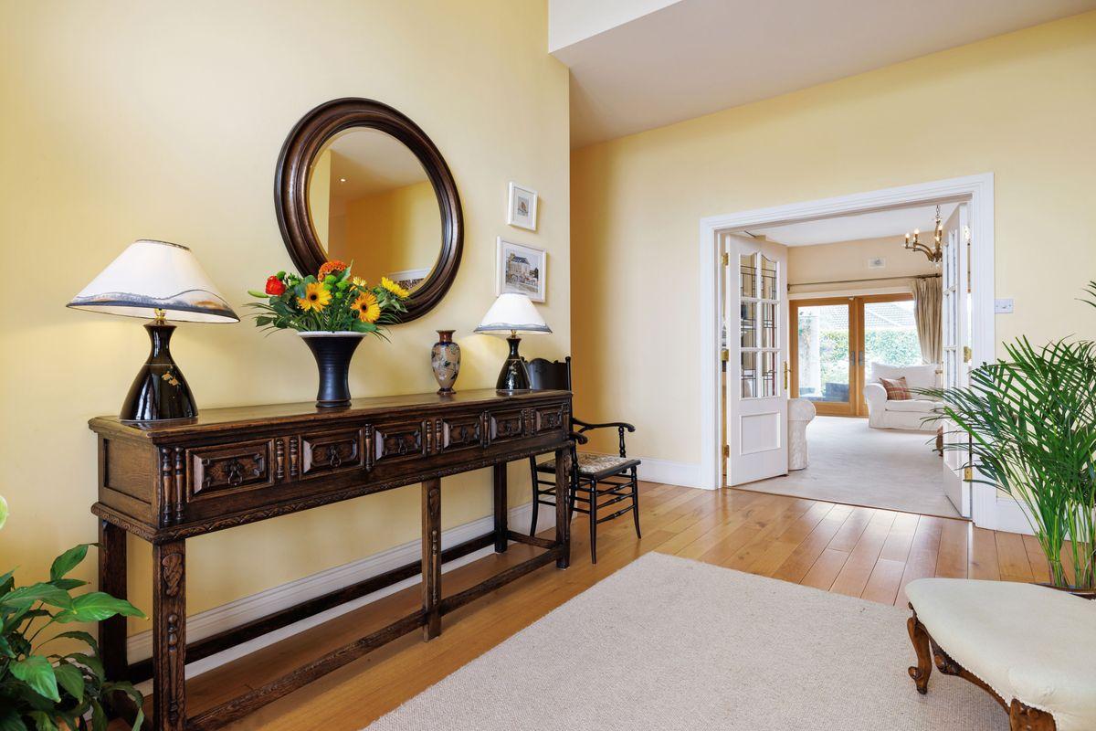 8 North Shore, Greystones, Co. Wicklow, historical listing image 4