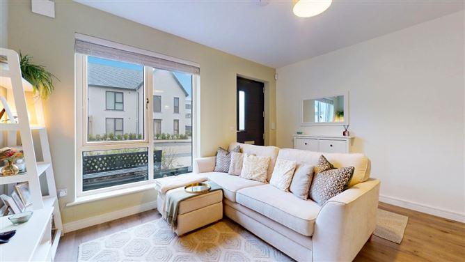 3 Parkleigh Square, Seven Mills, Dublin 22, historical listing image 3