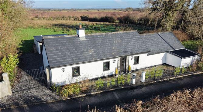 annagh cottage, trien, castlerea, historical listing image 1