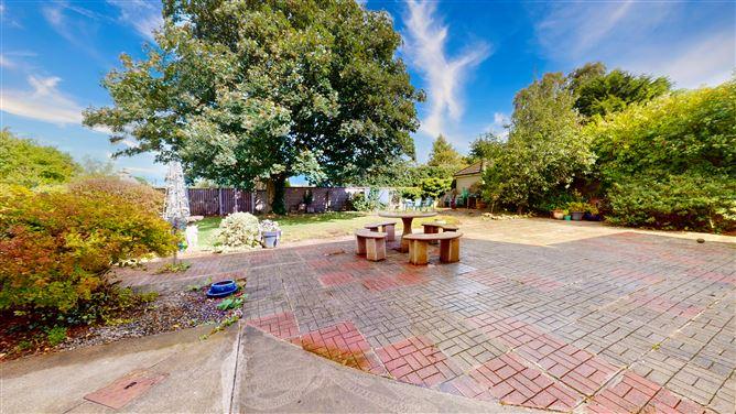 10 The Coppins, Brighton Road, Foxrock, Dublin 18, historical listing image 2