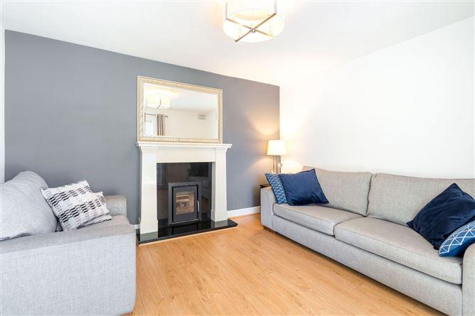 23 Sutton Downs, Sutton, Dublin 13, historical listing image 4